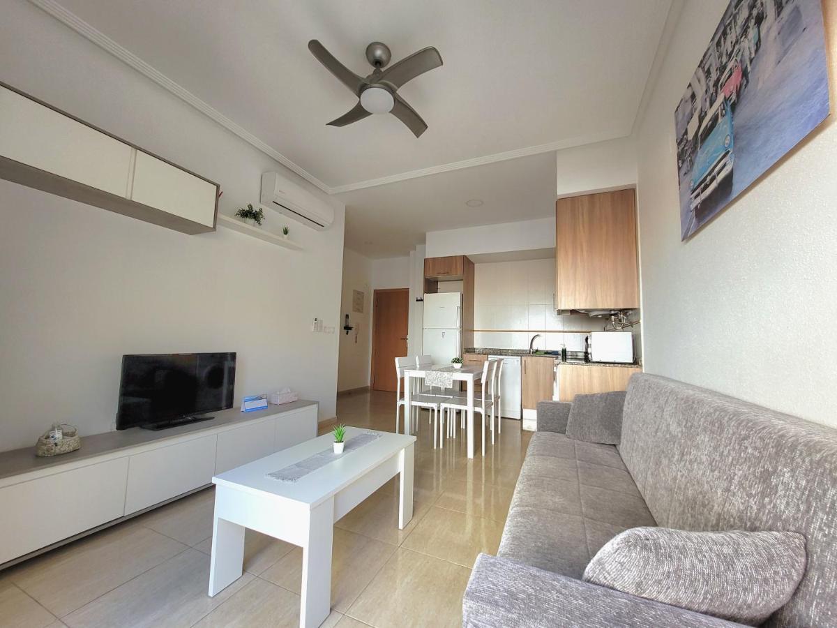 Apartamento Con Patio, Piscina Y Parking Privado El Campello Eksteriør billede